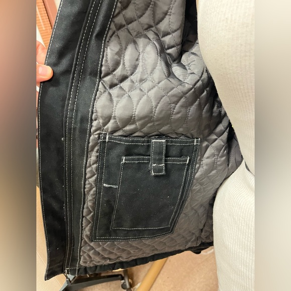 Women's Black Utility Jacket - Picture 5 of 8